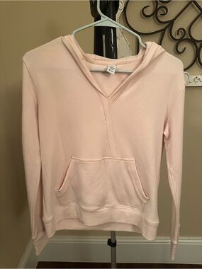 Athleta Pale Pink V-Neck Pullover Hoodie